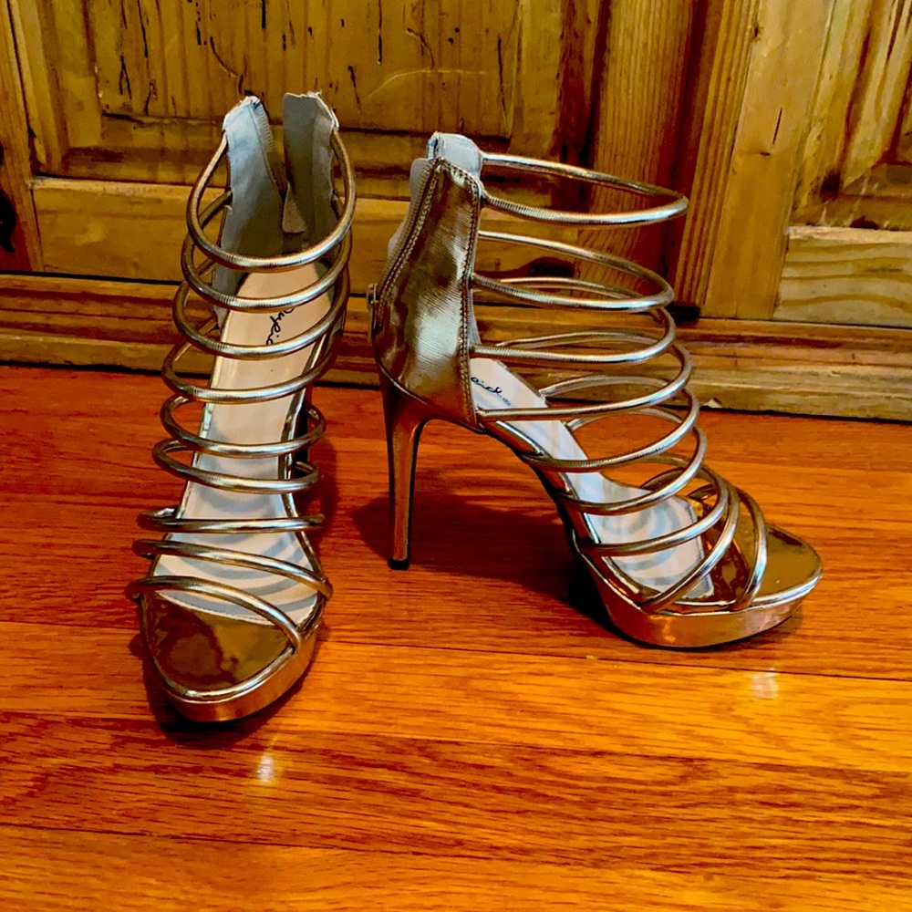 Qupid Rose Gold heels with platform & caged front